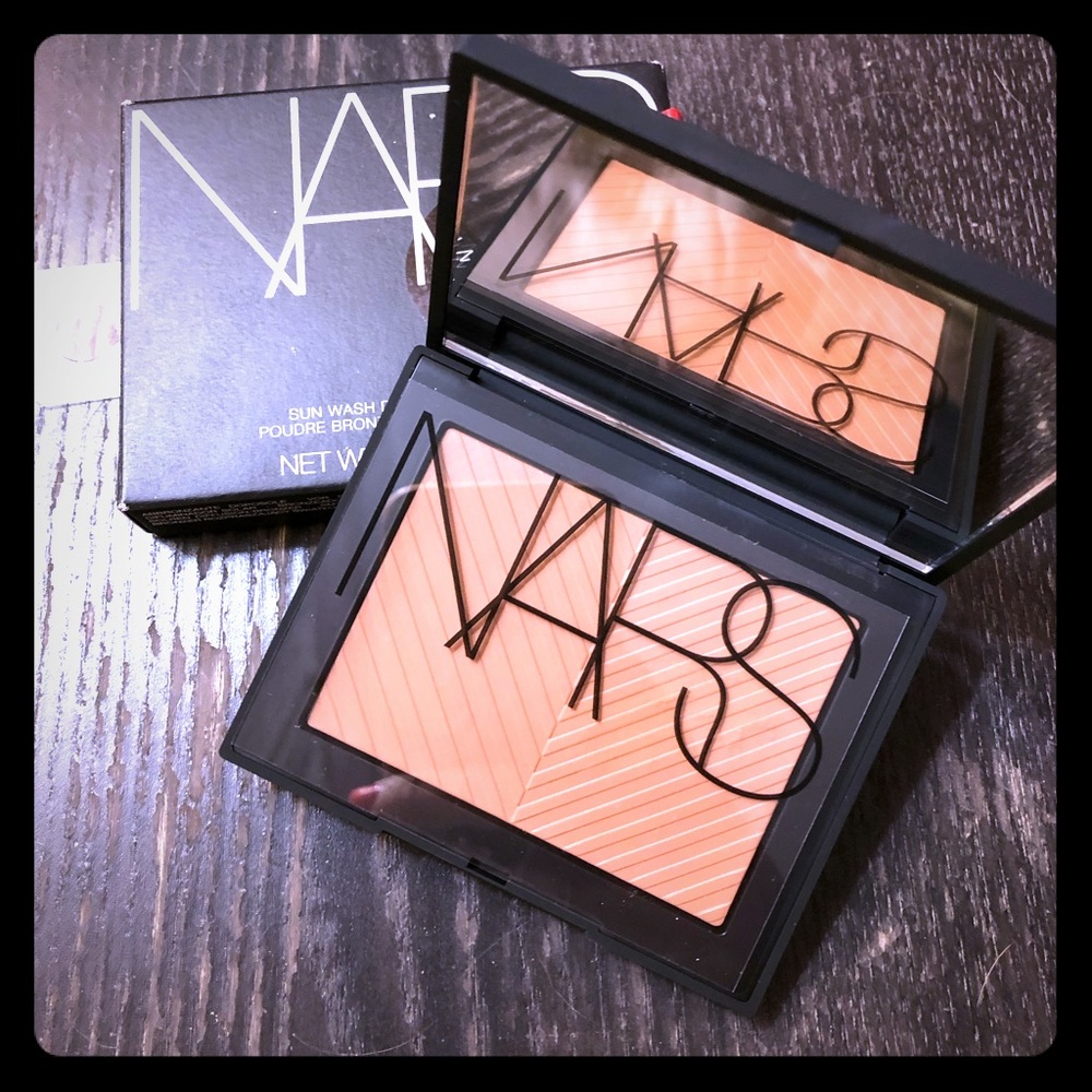 NARS Bronzer In Casino (LargeCompact- New In Box!)